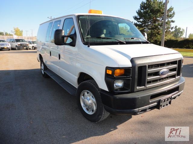 lot 2 image: 2010 Ford E250 cargo van, VIN# 1FTNE2EW5ADA83...