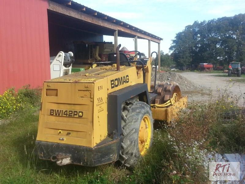 lot 22A image: Bomag BW142PD Sheeps foot Roller, SN 5101141...