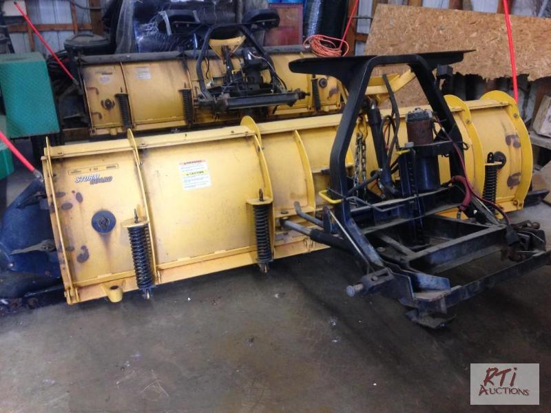 lot 39 image: FISHER 9 Hydro-turn plow, carbide edge (No li...