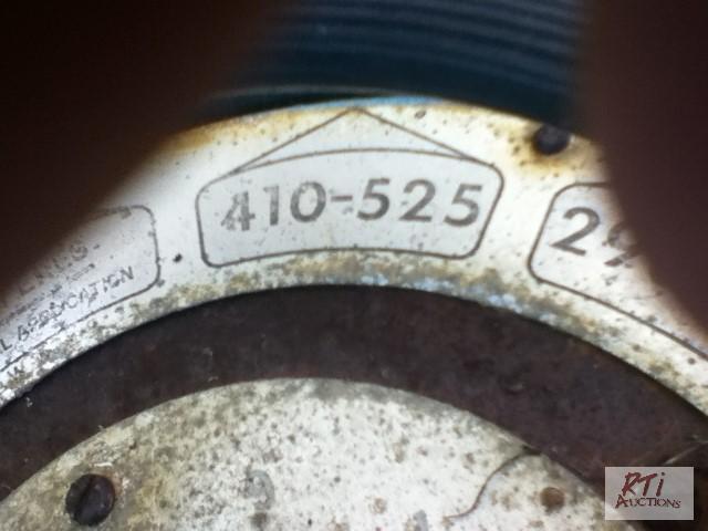 lot 58 image: Hobart525 Amp Gas Welder Slant 6 Chrysler eng...