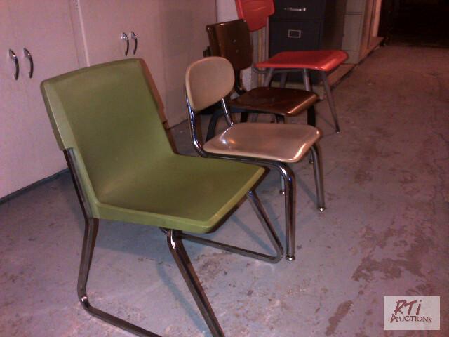 lot 66 image: (40) Assorted student chairs, for additional ...