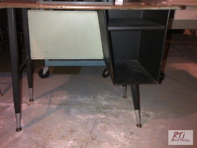 lot 68 image: (60) Student desks, 31x18x27 non adjustable h...