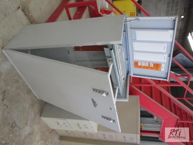 lot 74 image: Kingfile vertical plan cabinet. All equipment...