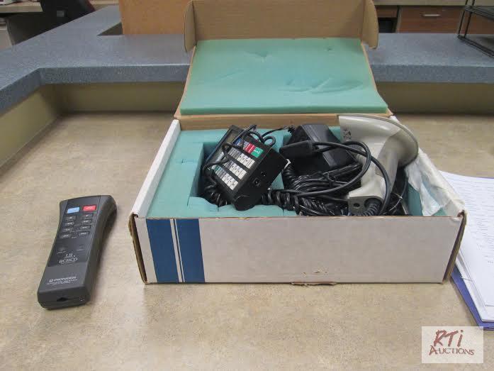 lot 90 image: Tricorder portable barcode reader, working co...