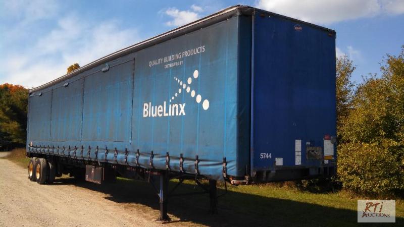 lot 17 image: 1996 Utility curtainside trailer, 48 ft, 102 ...