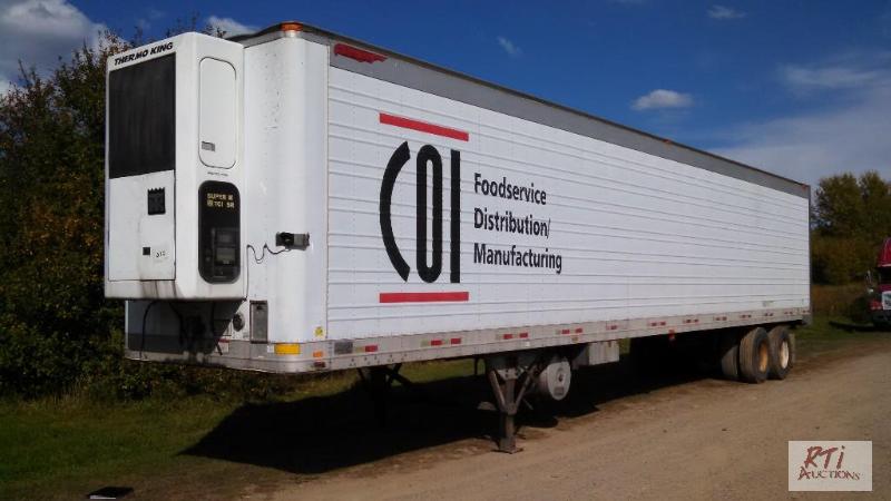 lot 8 image: 2001 Great Dane refrigerated 48 ft van traile...