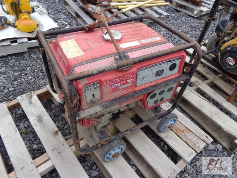 lot 106 image: Honda EB5000X generator...