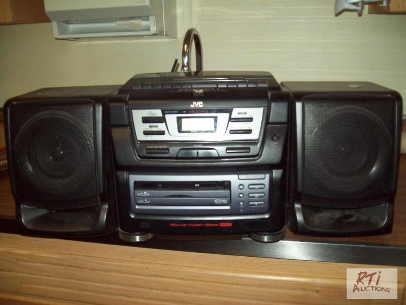 lot 120 image: (2) JVC boom boxes, (1) JVC stereo, (1) JVC-D...