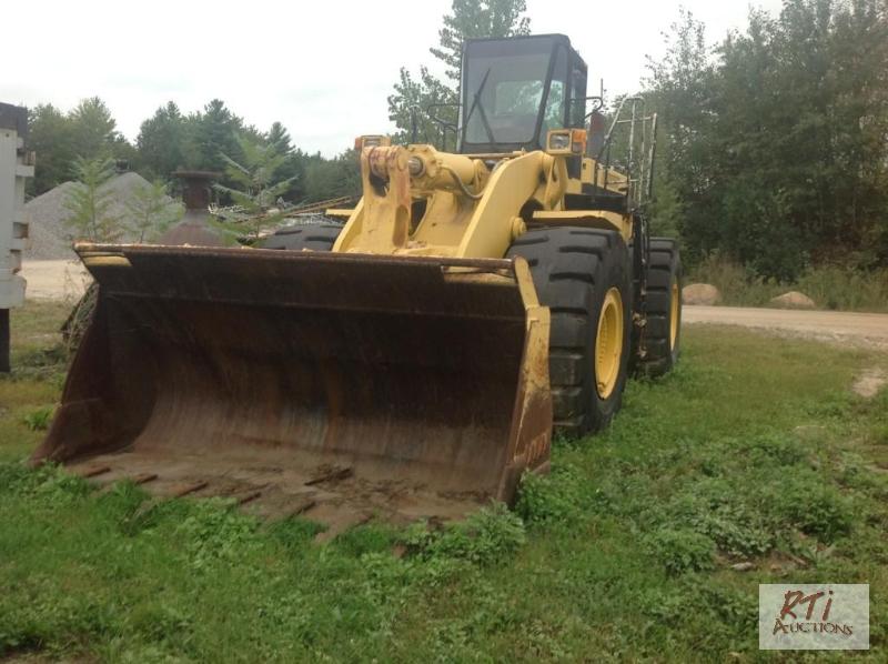 lot 40 image: Komatsu WA600-1L, Wheel Loader, SN A10243. T...