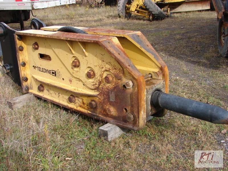 lot 41 image: BTI TELEDYNE MODEL 2080X Hydraulic Hammer to ...