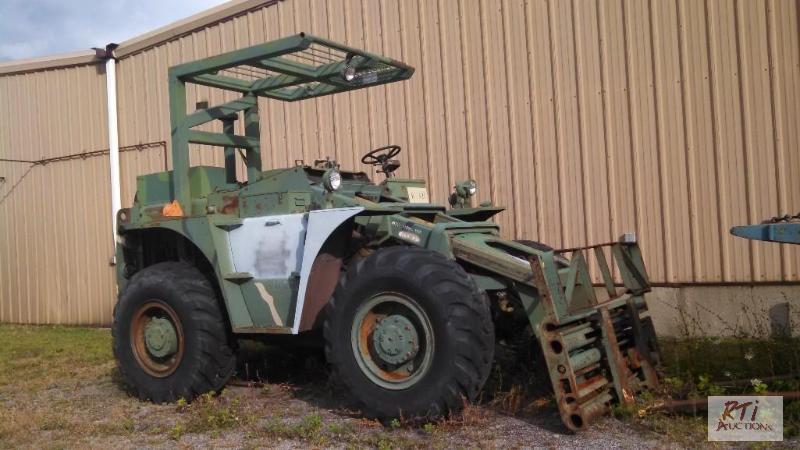 lot 59 image: 1968 US Army 4x46000# Forklift. Manufactured ...