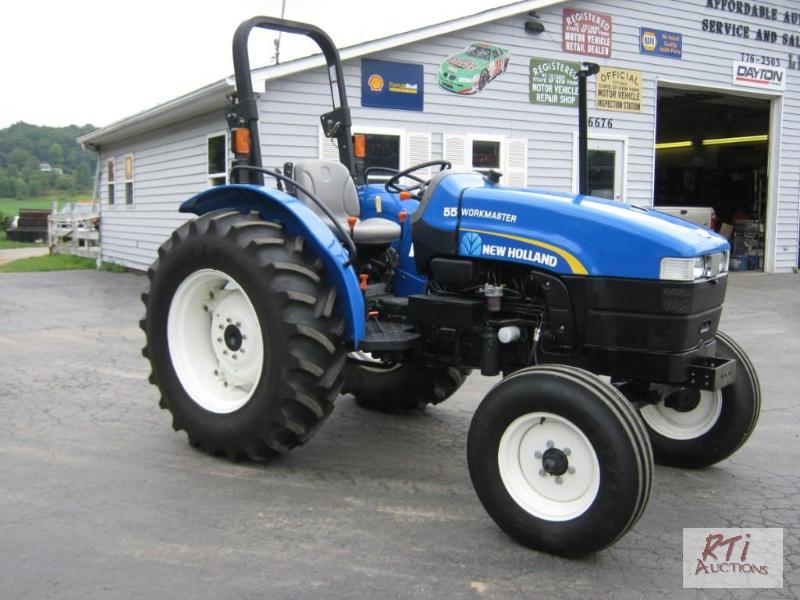 lot 62 image: 2010 Ford New Holland Workm aster 55 tractor ...