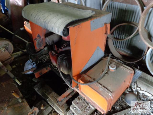 lot 70 image: Onan Hydraulic Power unit. Buyer is responsib...