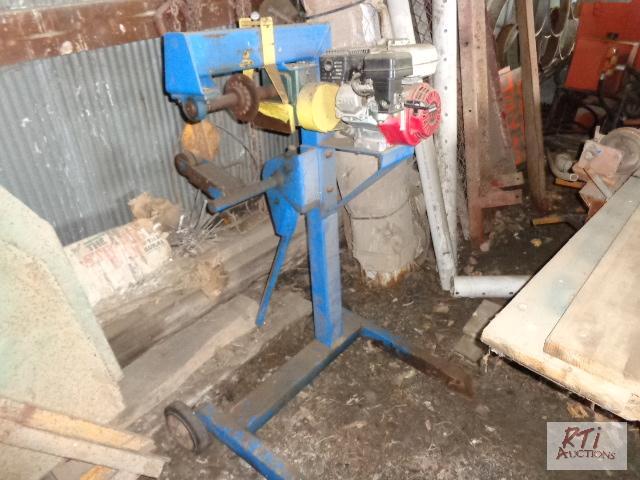 lot 71 image: BUTTY Tire Shreddercutter. Buyer is responsi...