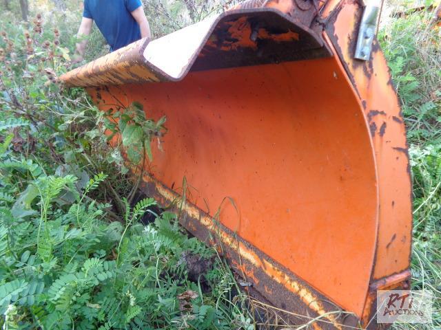 lot 72 image: VIKING 10 ft Hydro-turn plow. Buyer is respon...