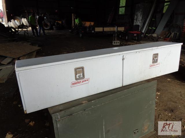 lot 92 image: WEATHER GUARD frame mount chaintool box. Buy...