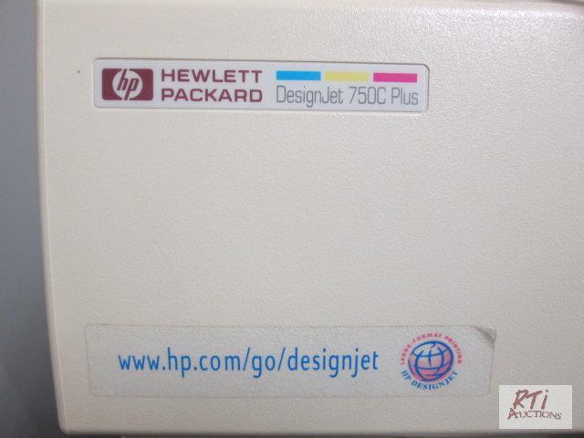 lot 17 image: HP 750C Plus printer, working condition. Sell...