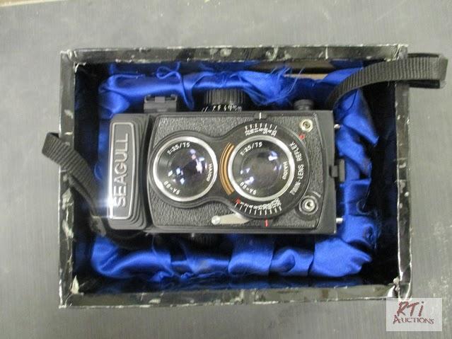 lot 100 image: Seagull 35mm camera, condition unknown. For a...