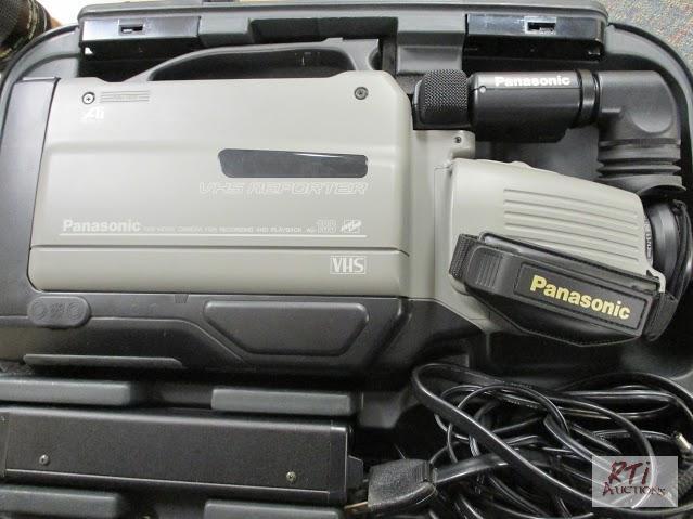lot 101 image: Panasonic AG 188 VHS reporter, condition unkn...