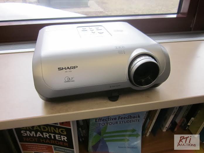 lot 110 image: Sharp XR-10S projection device, working condi...