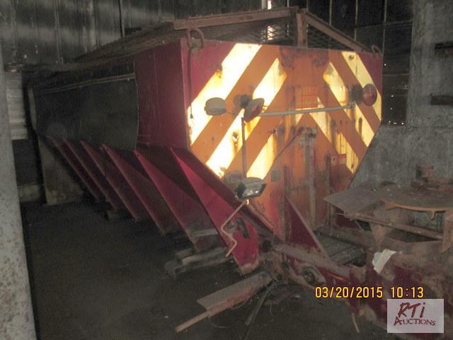 lot 41 image: 13 Steel Slide-in Sander with Screens and Spi...