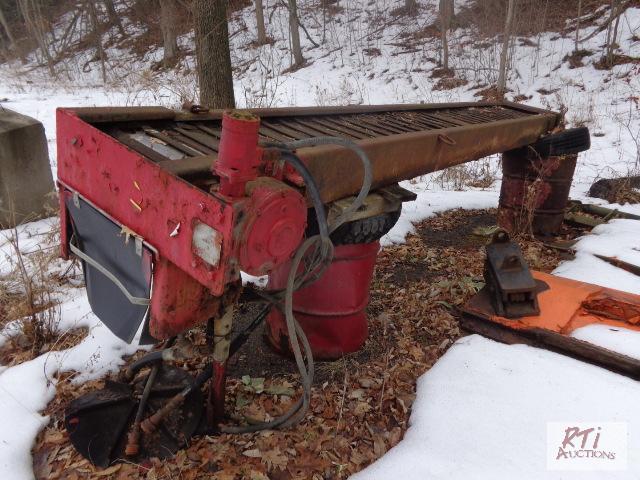 lot 67 image: 13 Harder slide-in sander. As-is, Town of Bra...