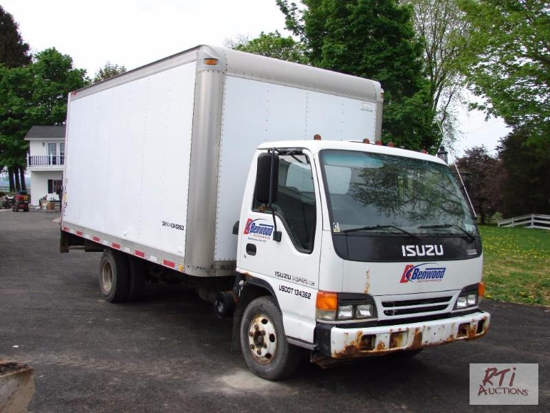 lot 13 image: 2003 Isuzu NPR Box Truck, equipped with 14 ft...