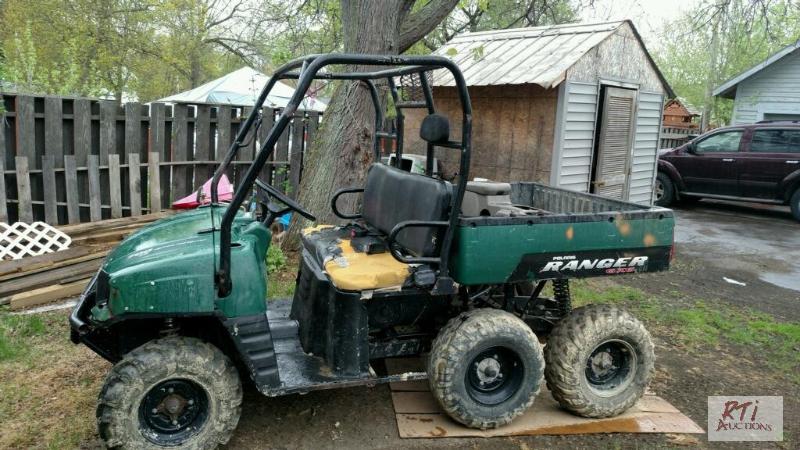 lot 26 image: 07 Polaris Ranger 6X6, Dump Bed, new front ti...