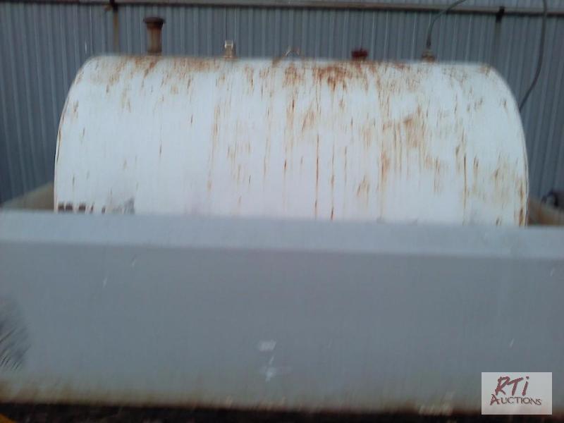 lot 36 image: 500 gallon fuel tank with containment, no pum...