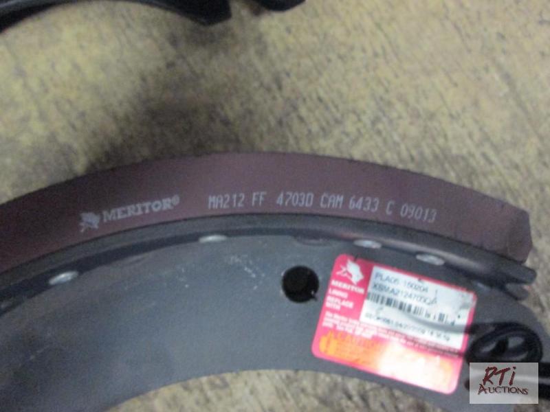 lot 46 image: (4) sets 15x4 12 front brake shoes, new, all...