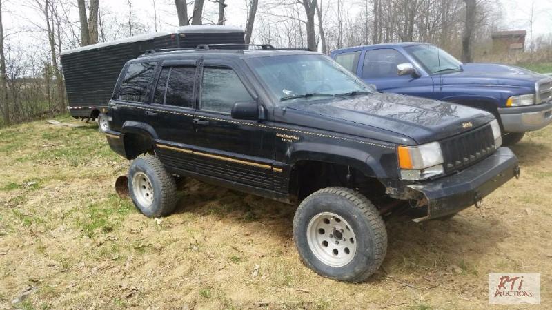 lot 5 image: 1995 Jeep Grand Cherokee 4WD VIN1J4GZ78Y4SC6...