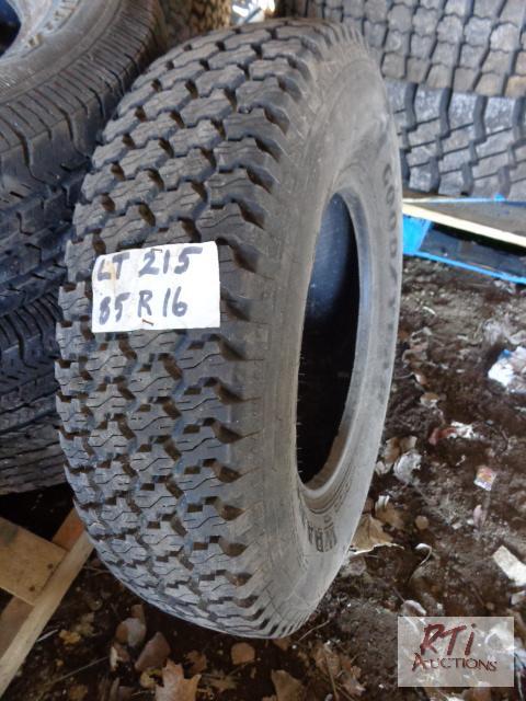 lot 54 image: (1) LT23585R16 Tire, (4) LT22575R16 Tires, ...