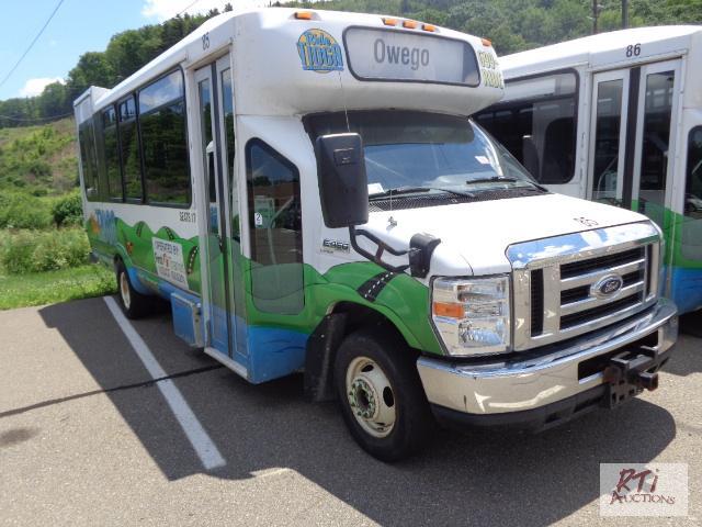 lot 12 image: 2009 FORDELDORADO F-450 Bus (#85), 1FDFE45PX...