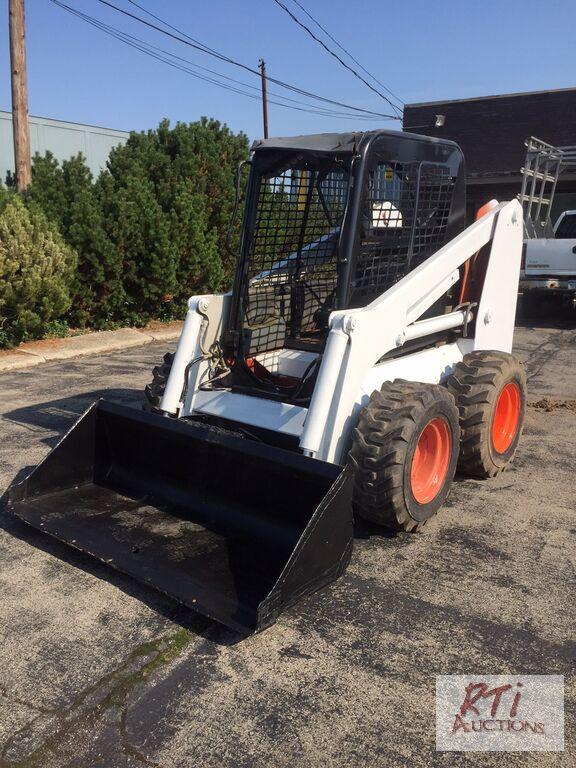 lot 24 image: Scattrak L17003 Skid Steer Loader