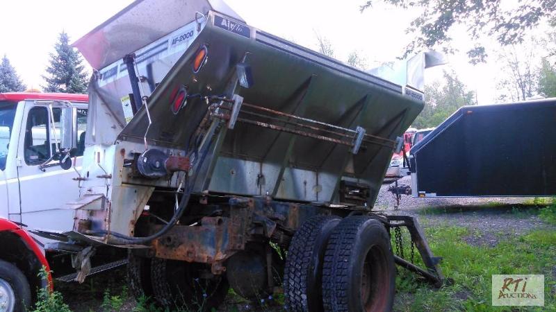 lot 32 image: Air Flow AF2000 Hydraulic Salter