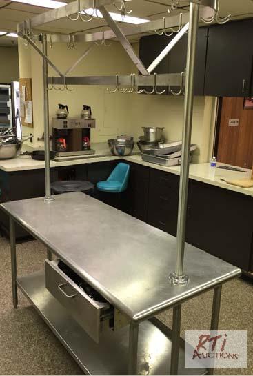 lot 40 image: Stainless Steel Kitchen Island