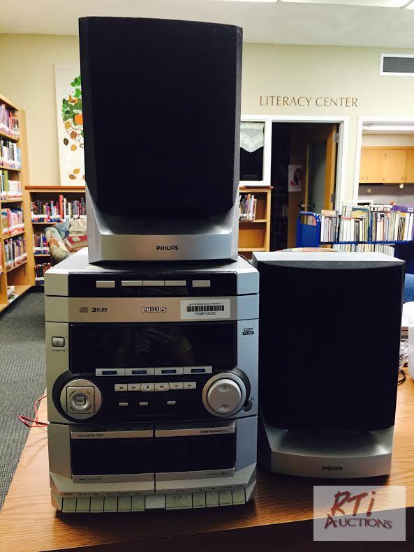 lot 50 image: Philips CDCasette stereo wspeakers, working...