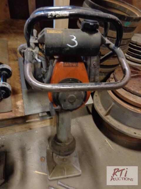 lot 3 image: MBW &quotJumpin Jack&quot Tamper, Works....
