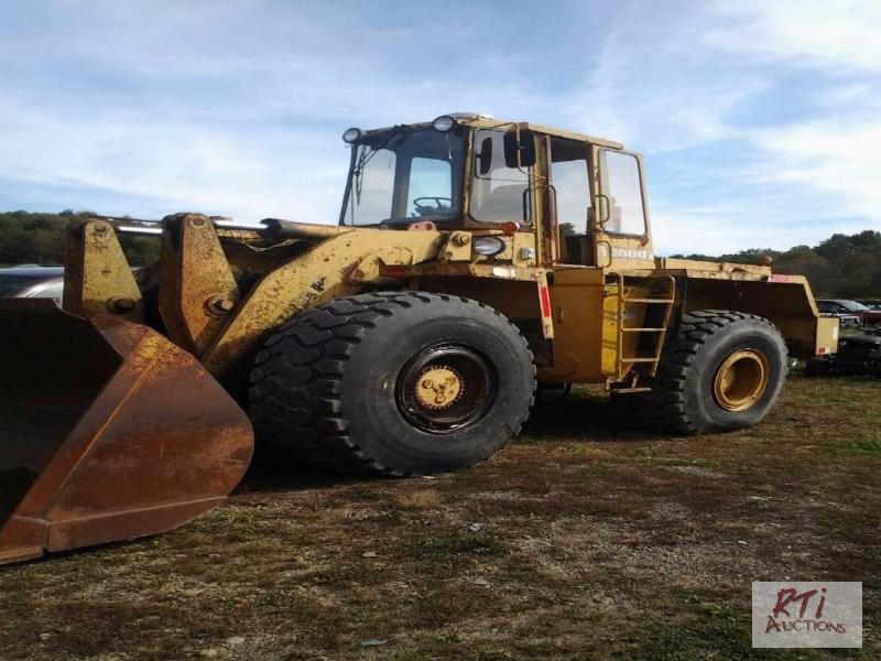 lot 34 image: TROJAN 3500-7 Loader, SN 3851003. Cab, GP Bu...