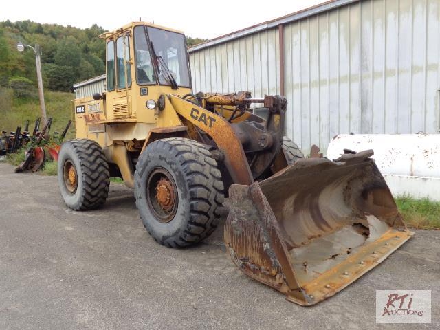 lot 35 image: 1988 Caterpillar 936E Wheel Loader, SN 33Z03...