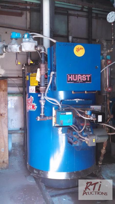 lot 52 image: 2002 Hurst Boiler Mfg SN V49-150-7M 10HP 3...