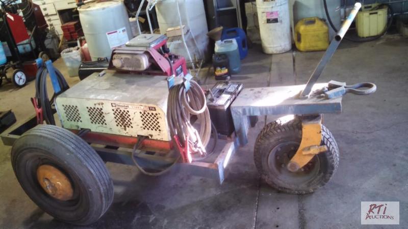 lot 31 image: GoodAll 718 Hot Spot. 18 HP gas engine powers...