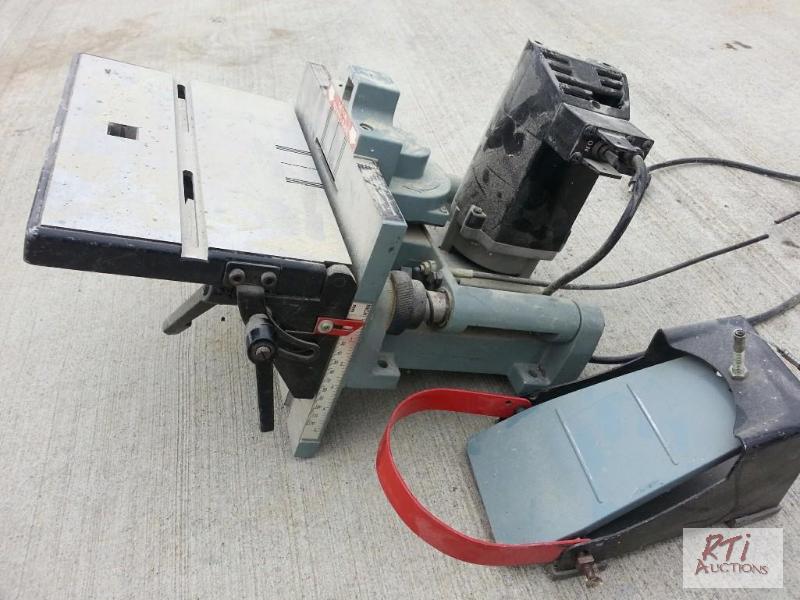 lot 39 image: Biscuit Joiner, needs cable between foot cont...
