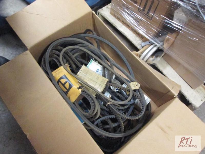 lot 31 image: Pallet of misc. car parts and belts. All equi...