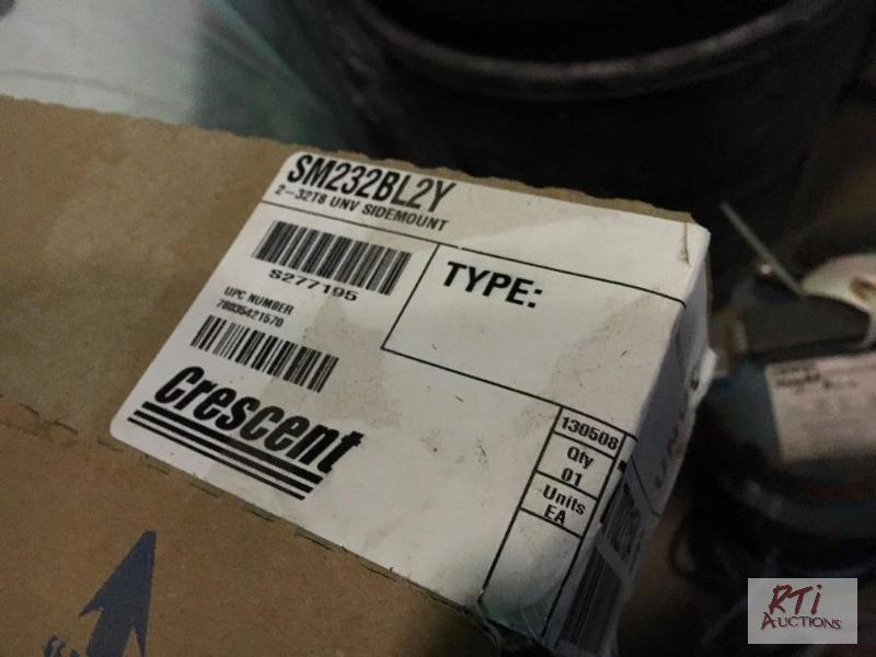 lot 40A image: Crescent Side-mount Ballasts Lot (LOT of 10) ...