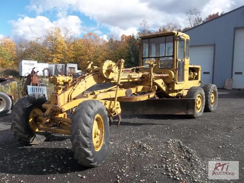 lot 26 image: Caterpillar12E Cat Diesel grader, 4 wheel dri...