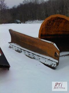 lot 35 image: Everst 11 Plow and 11 Wing. Plow punched 3-...