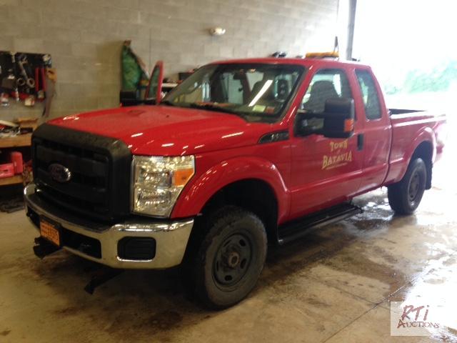 lot 3A image: 2013 Ford F250SD 4WD Super Cab pickup, VIN# 1...