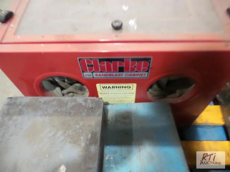 lot 56 image: CLARKE Bench Top Sand blaster - not used in 5...