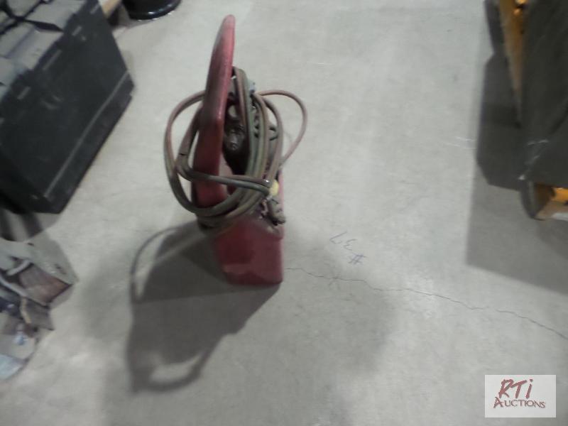 lot 57 image: Portable Torch set with carry case, Half pail...